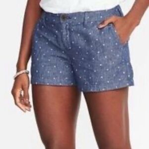 Old Navy Everyday 3"
Shorts blue and white Polka Dot